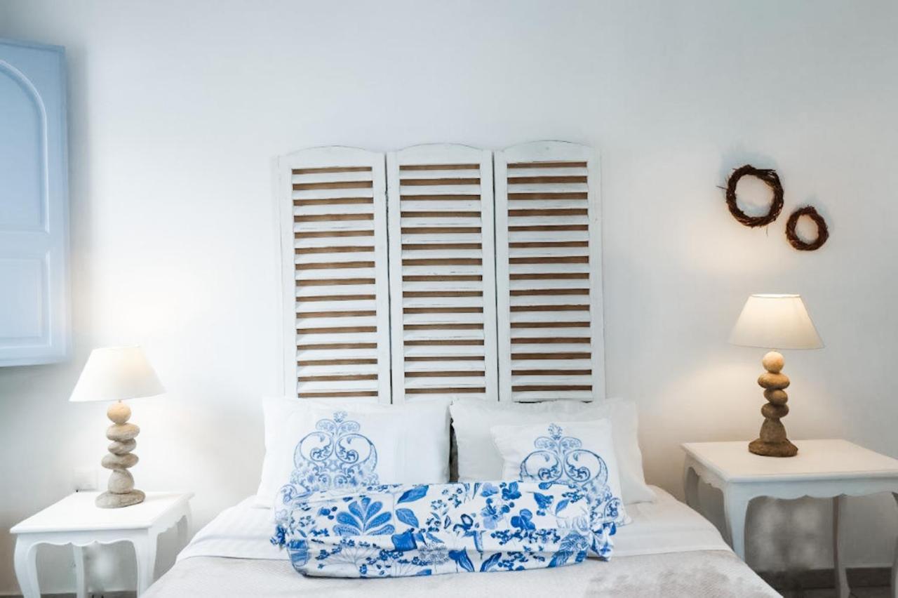 Elkaza Villas ฟิรา ภายนอก รูปภาพ